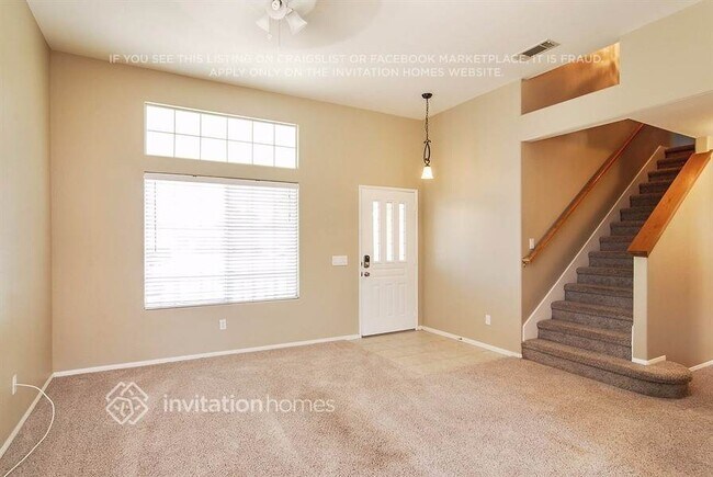 Building Photo - 27025 Hemingway Ct