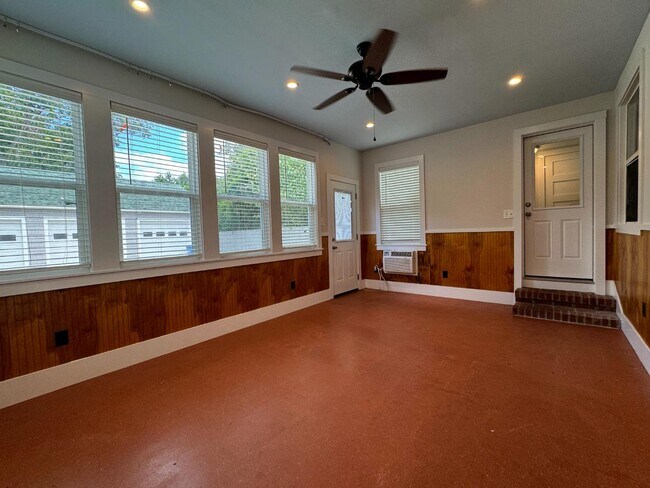 Foto del edificio - 4807 Wrightsville Ave