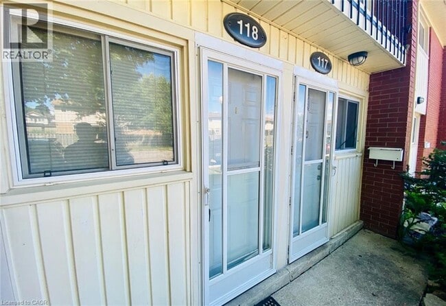 Building Photo - 1090 Kipps Ln