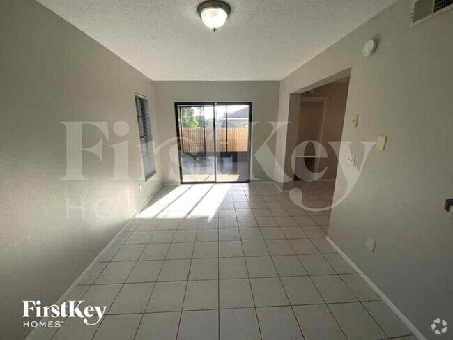 Building Photo - 7800 Turnbridge Dr