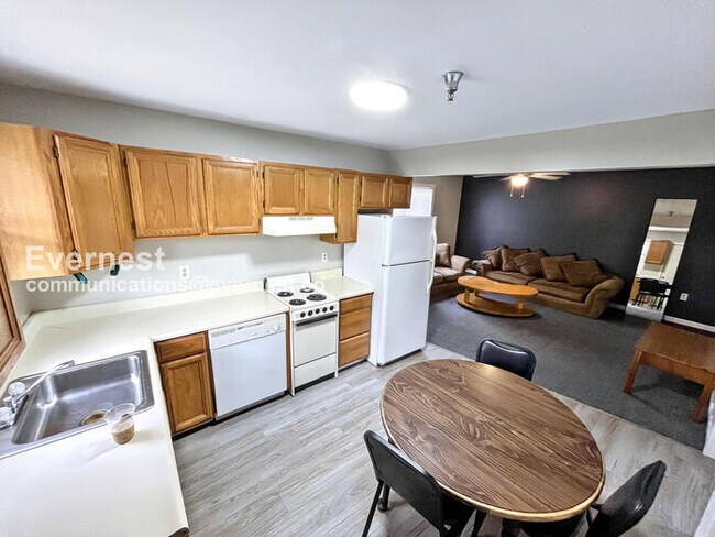 Foto del edificio - 208 Lower Consol Rd NW