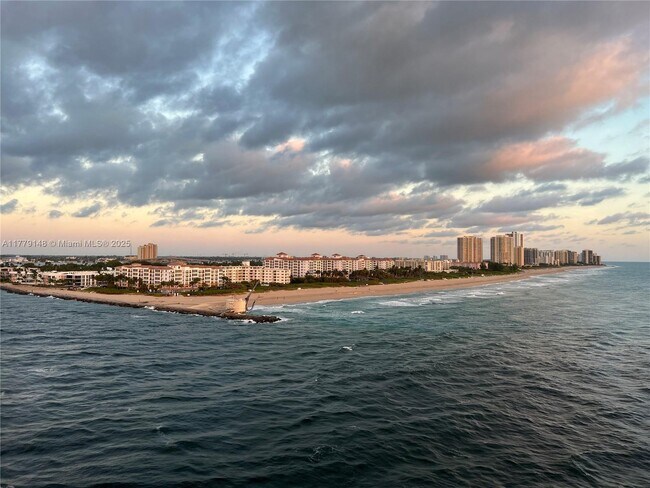 Foto del edificio - 125 S Ocean Ave