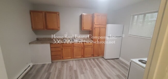 Foto del edificio - 1400 W Academy St