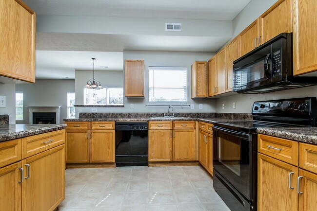 Building Photo - 7424 Maggie Dr