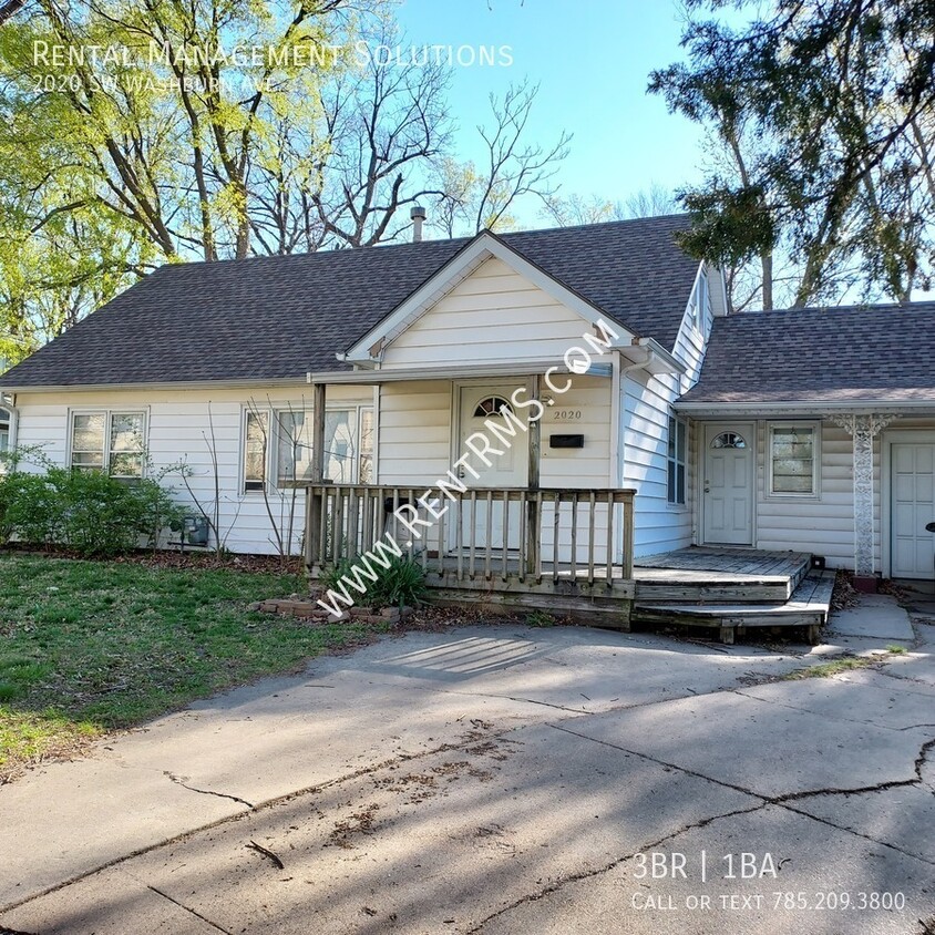 Primary Photo - 2020 SW Washburn Ave