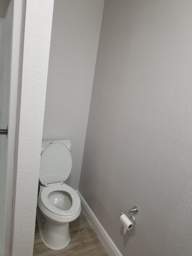 921 W Penfield St, Kissimmee, FL 34741 Townhouse for Rent in