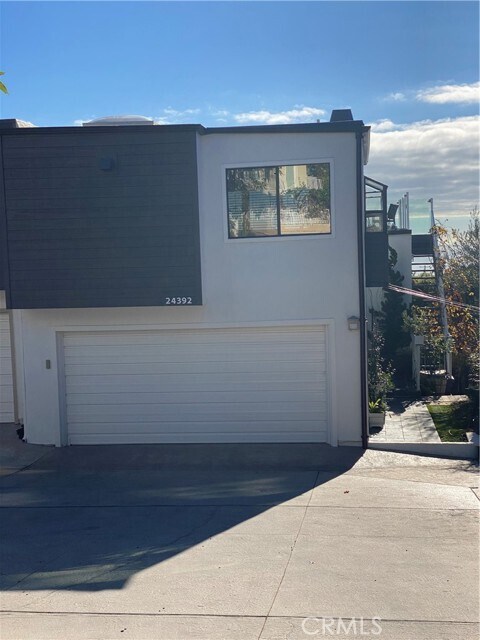 Primary Photo - 24392 Alta Vista Dr