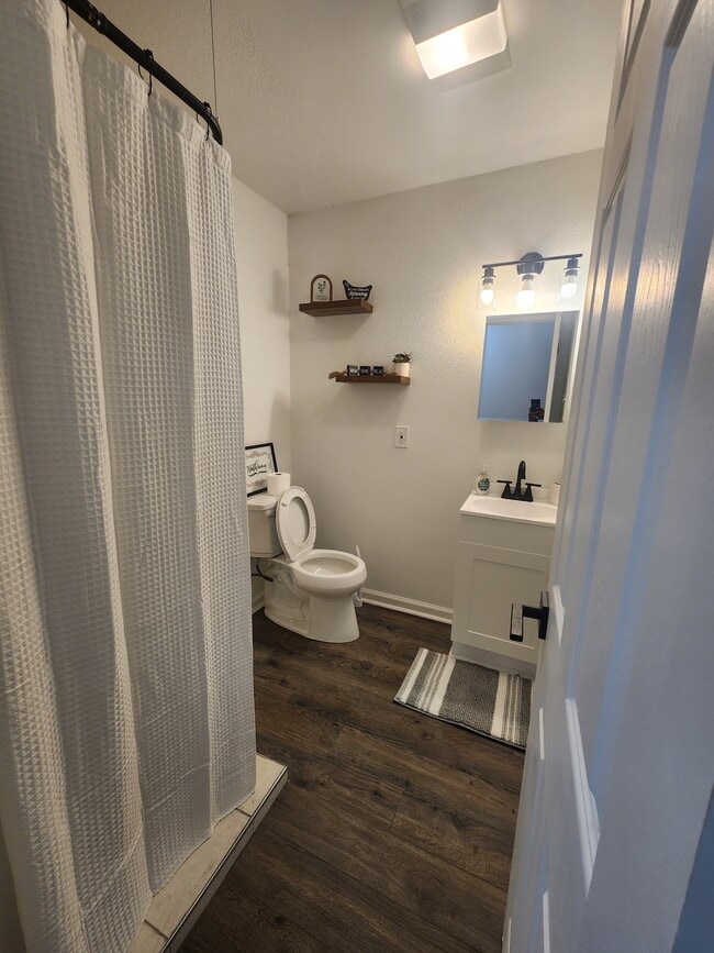 Building Photo - West Grant St Apartments