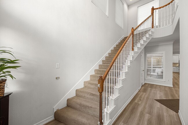 Building Photo - 4757 W Alabama St