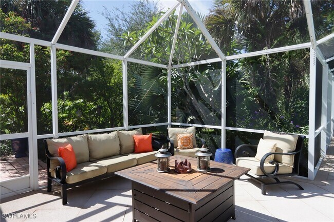 Foto del edificio - 27165 Edenbridge Ct