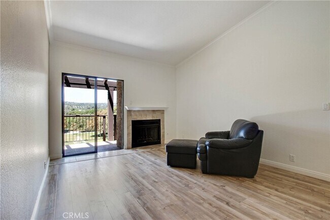 Foto del edificio - 25571 Indian Hill Ln