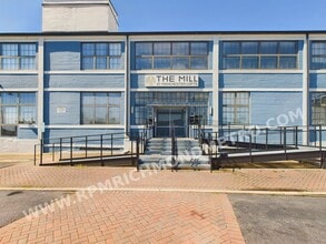 Interior Photo - The Mill at Manchester Lofts