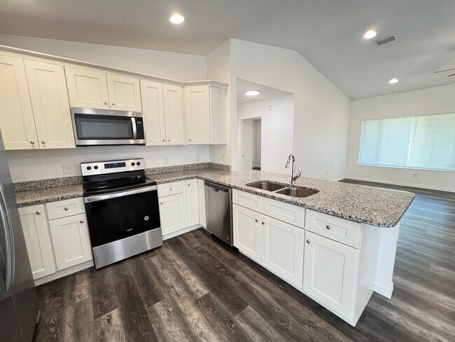 Foto del edificio - 3 BD/2BA Home in Beautiful Ocala!!!