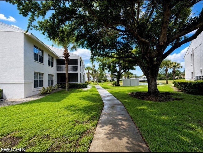 Building Photo - 161 Santa Clara Dr