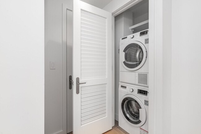 Foto del edificio - 321 E 22nd St
