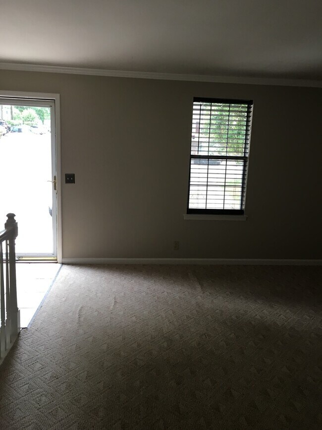 Foto del edificio - Move In Ready - Just off I-24