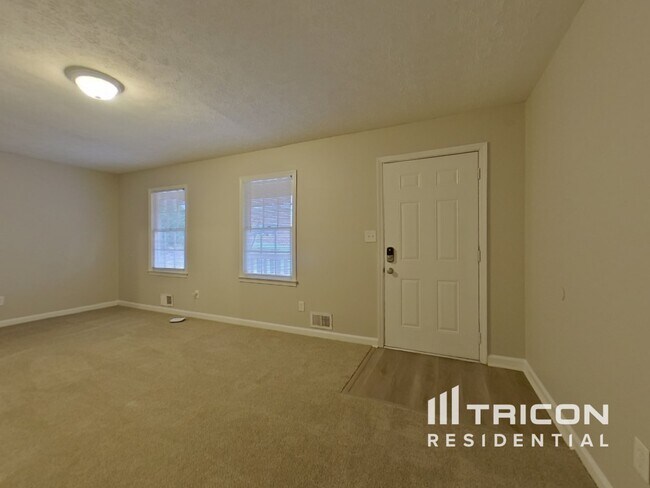 Building Photo - 5020 Horton Pl