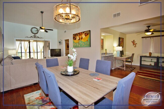 Foto del edificio - **FULLY FURNISHED SEASONAL RENTAL**BONITA SPRINGS**GATED COMMUNITY**
