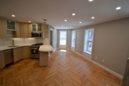 Building Photo - 43 Macdougal St