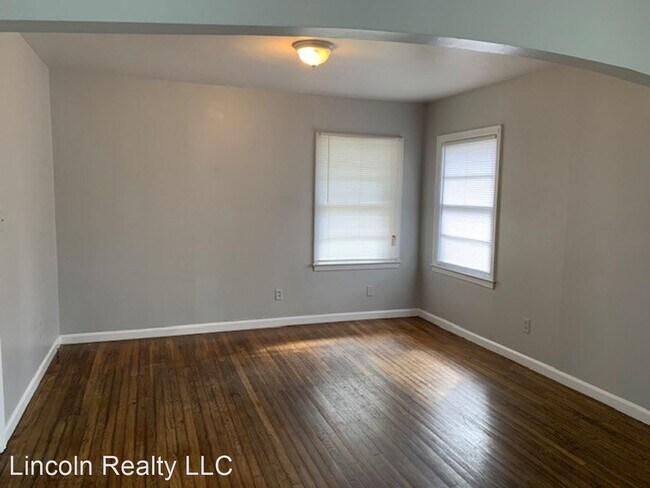 Building Photo - 3 br, 1.5 bath House - 1308 W Alden Avenue