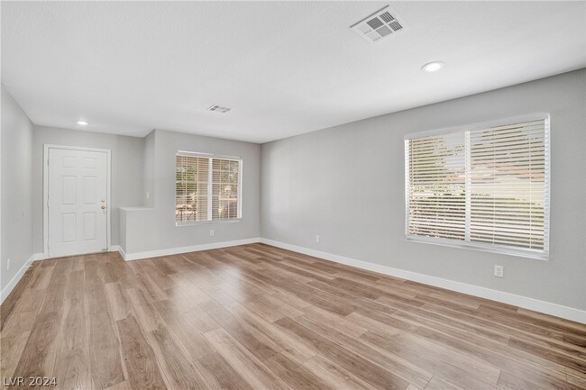 Building Photo - 268 Spring Palms St