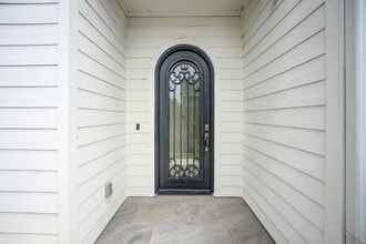 Building Photo - 7117 Tierwester St