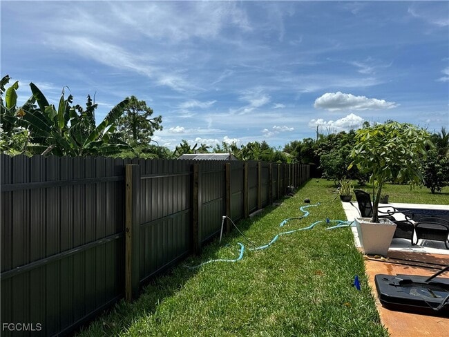 Building Photo - 2836 NW 5th St