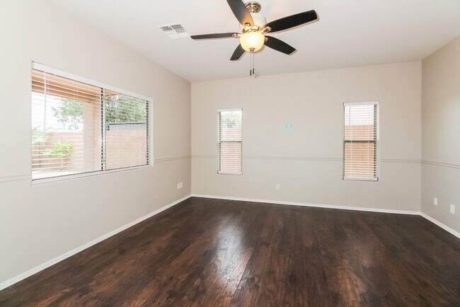 Building Photo - 60333 E Black Crest Loop