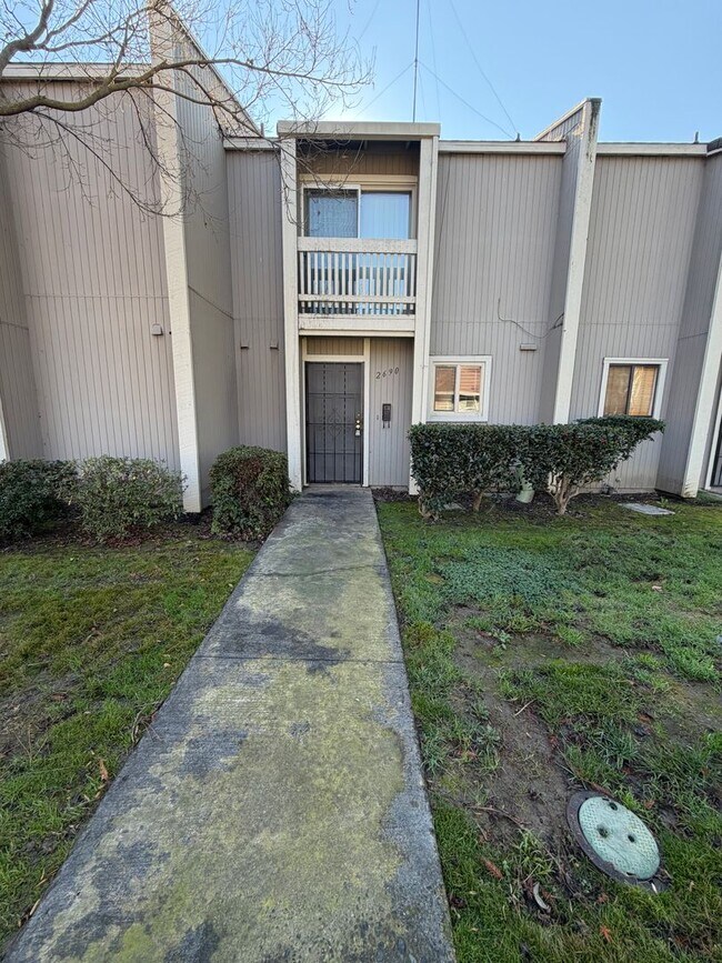 Building Photo - ***Half of First Month Rent until 1/31/26***2 Bedroom Condo in Natomas