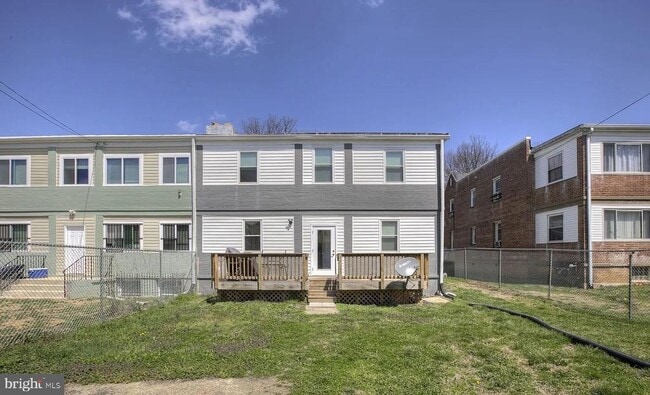 Foto del edificio - 257 Newcomb St SE
