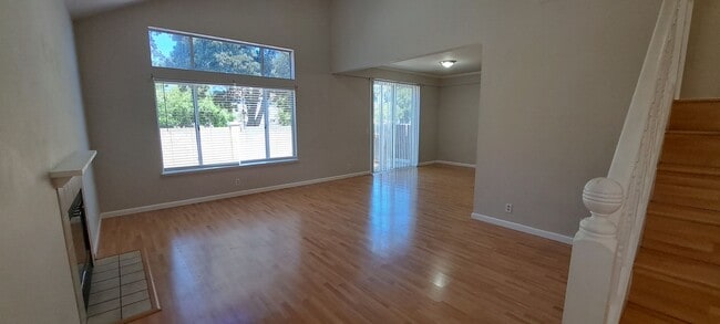 Foto del edificio - 320 Stamper Cir