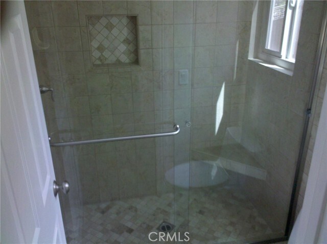 Building Photo - 42757 Tierra Robles Pl