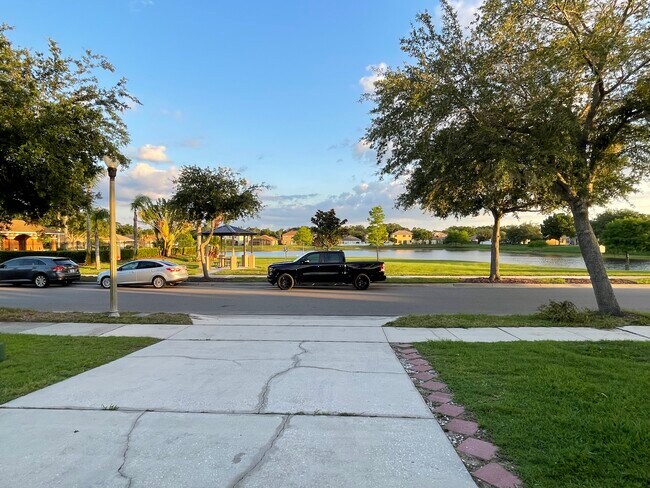 Foto del edificio - 9175 Tivoli Chase Dr