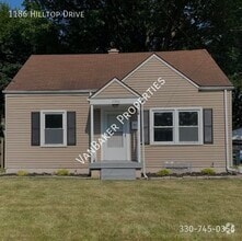 Building Photo - 1186 Hilltop Dr