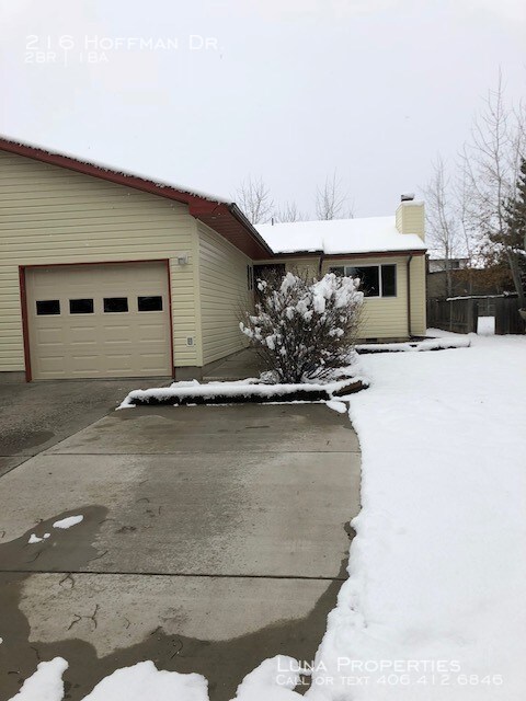 Primary Photo - 216 Hoffman Dr