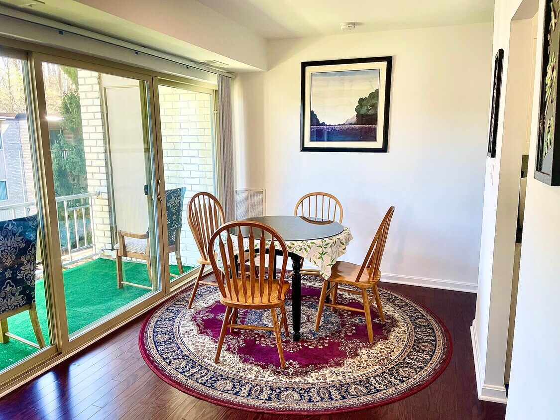 12203 Braxfield Ct Unit 12, North Bethesda, MD 20852 Condo for Rent