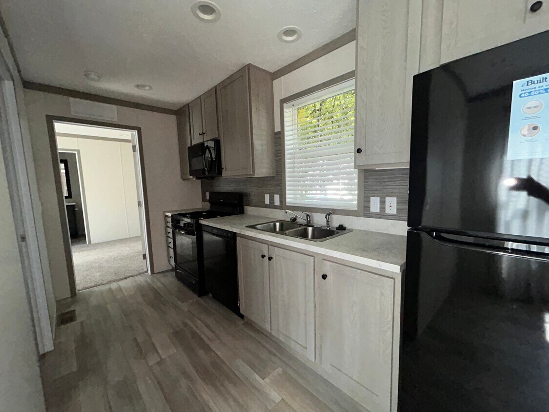 10340 Midland Rd, Freeland, MI 48623 House Rental in Freeland, MI