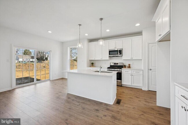 Foto del edificio - 724 Northwood Ave