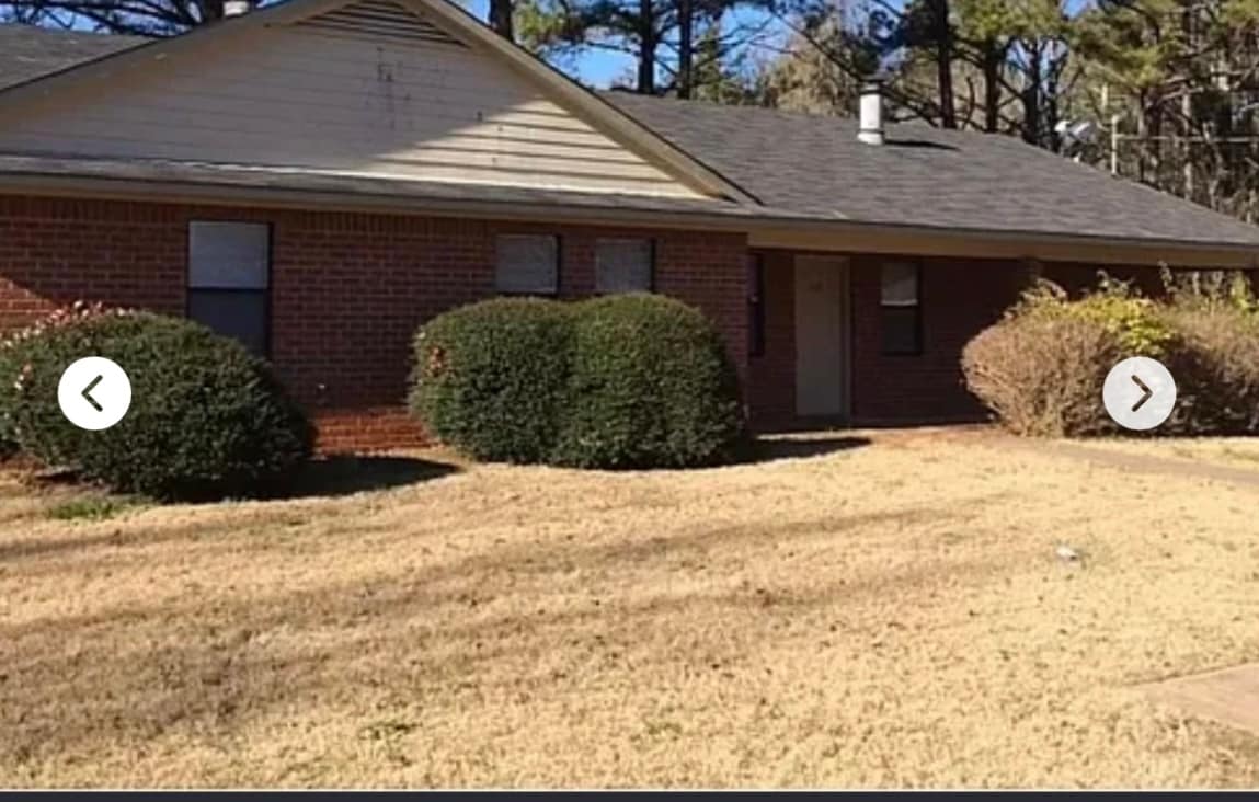 Foto principal - 169 W Paces Dr