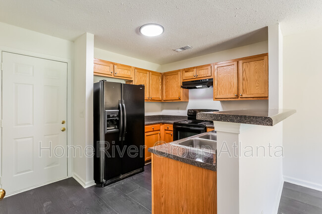Foto del edificio - 1340 Maple Valley Ct