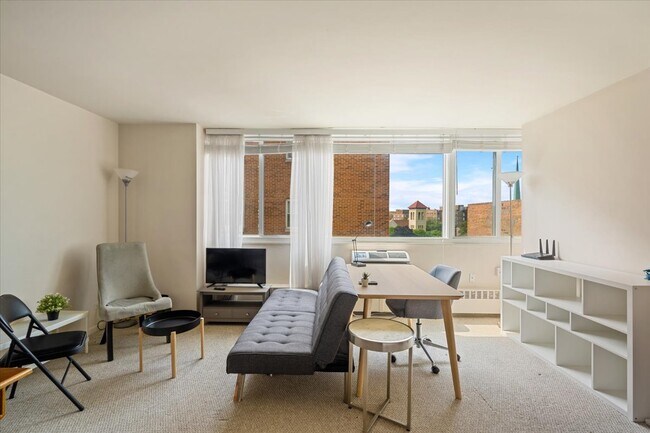 Foto del edificio - 1516 Hinman Ave