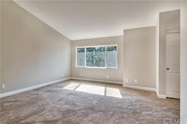 Foto del edificio - 30523 Laramie Ave