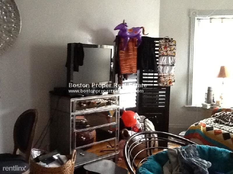 Studio, 1 bath - 1091 Boylston St # 422 - Studio, 1 bath  - 1091 Boylston St # 422