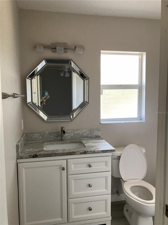 Foto del edificio - 1090 Nomad Rd