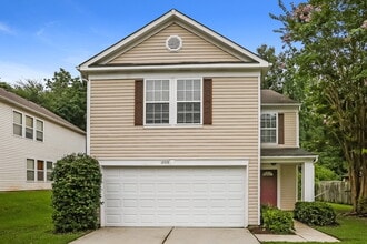 Building Photo - 12328 Stowe Acres Dr