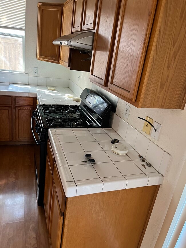 7 Hercules Ct, Alameda, CA 94501 House Rental in Alameda, CA