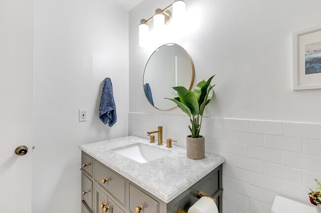 Bathroom - 1323 S Carmelina Ave