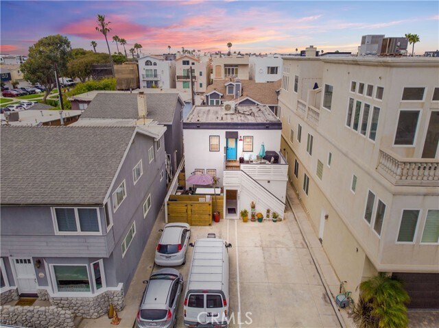 Foto del edificio - 17021 7th St
