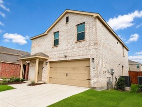 Building Photo - 241 Adelina Dr