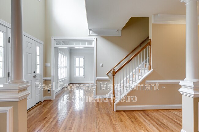 Building Photo - 7667 Patriots Landing Pl